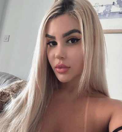 SELENA Brazilian Blonde 100% real 🍑🍑 🥳